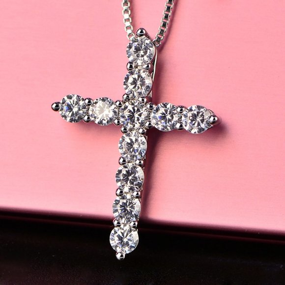 Certified 2.5mm Moissanite Diamond Cross Pendant Necklace NEW - Picture 1 of 15